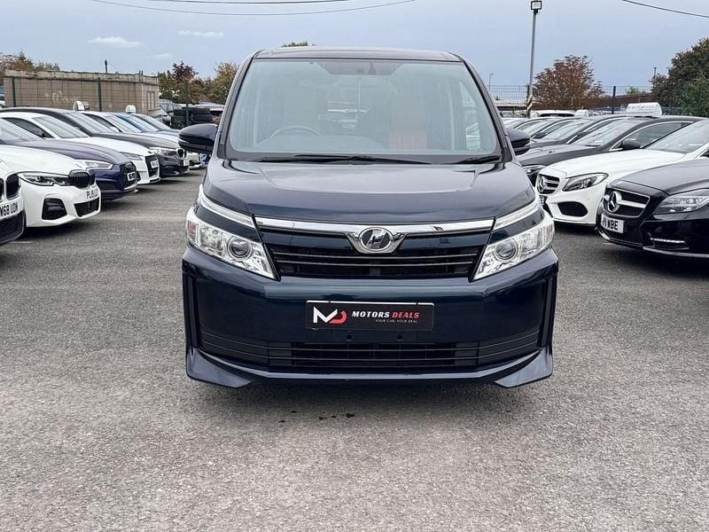 Used Toyota Voxy 2024 Blue MPV