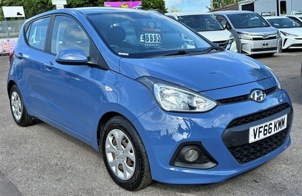 Blue Used 2017 Hyundai i10 SE Hatchback | £6,695 (Good price) - Image 1/1