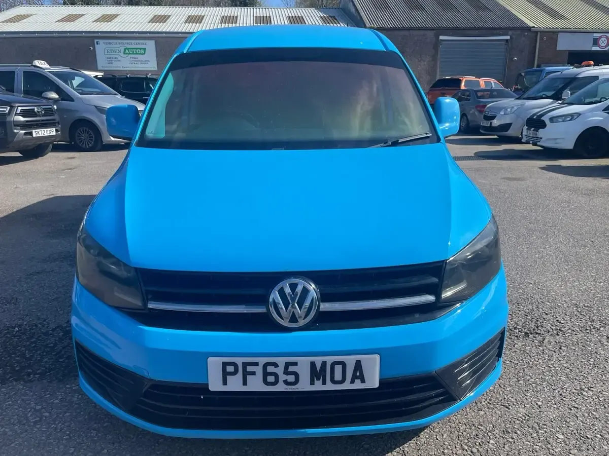 Used VW Caddy Startline 102 HP (75 kW) 2015 Blue MPV