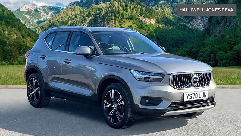 Used Volvo XC40 Inscription 194 HP (142 kW) 2020 Grey SUV
