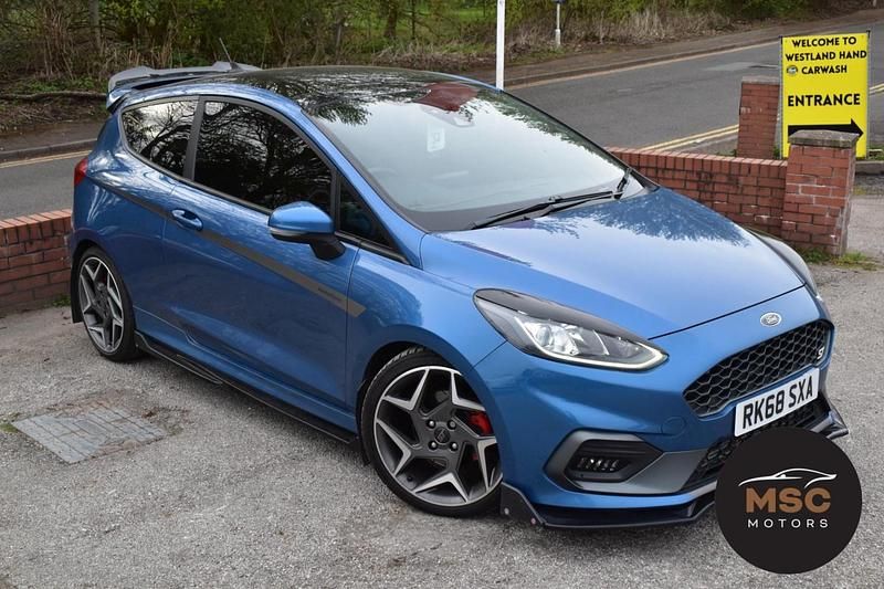 Used Ford Fiesta ST 200 HP (147 kW) 2018 Blue Hatchback