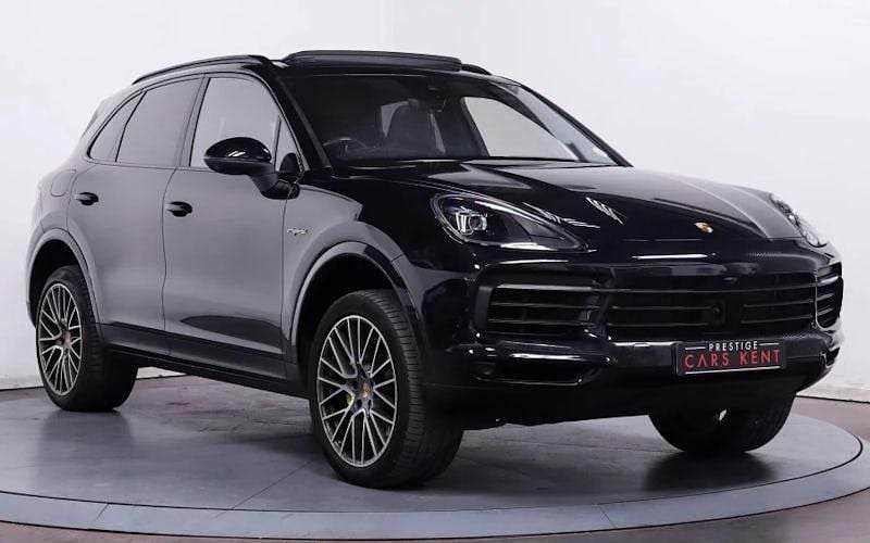 Used 2023 Porsche Cayenne SUV | £43,149 - Image 1/4