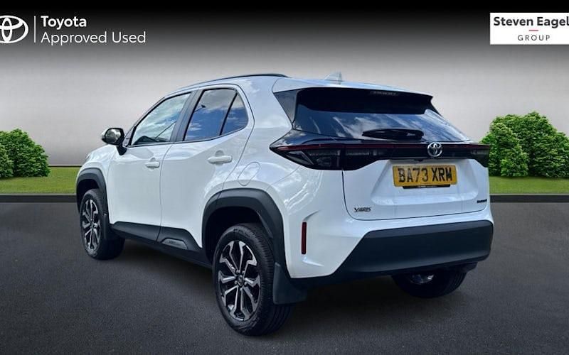 Used Toyota Yaris Hybrid Design 116 HP (85 kW) 2026 Estate