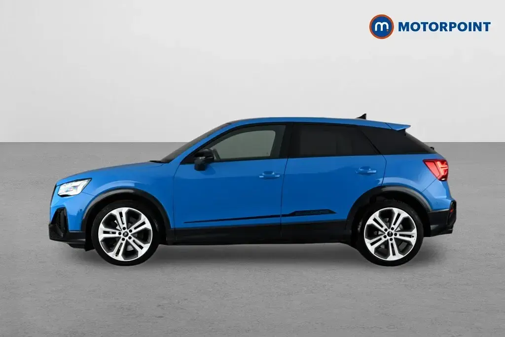 Used Audi SQ2 300 HP (220 kW) 2023 Blue SUV