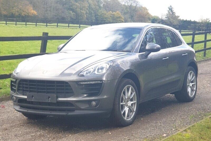 Used Porsche Macan 258 HP (189 kW) 2015 SUV