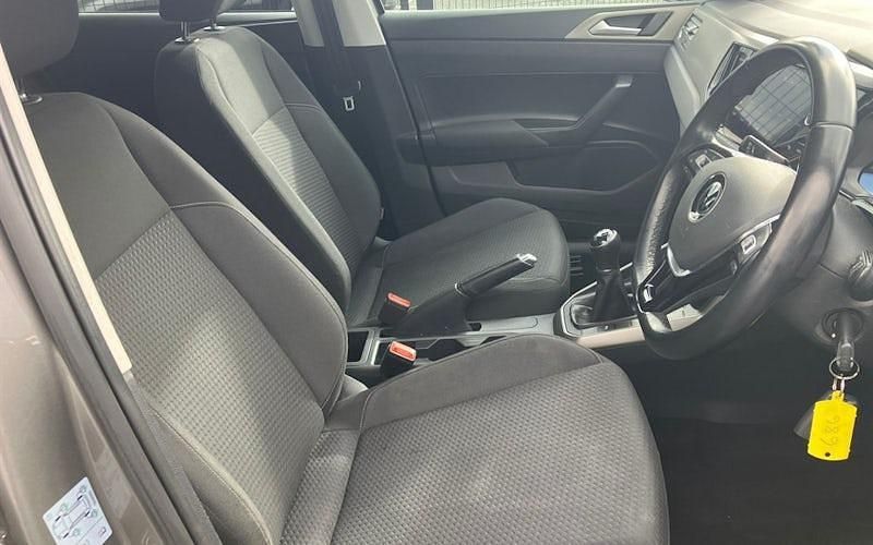 Begagnad VW Polo Match 95 HK (69 kW) 2021 Halvkombi