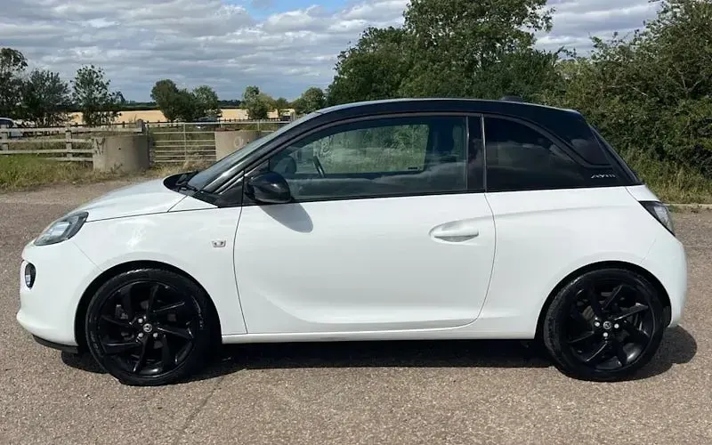 Used Vauxhall Adam 69 HP (50 kW) 2019 Hatchback