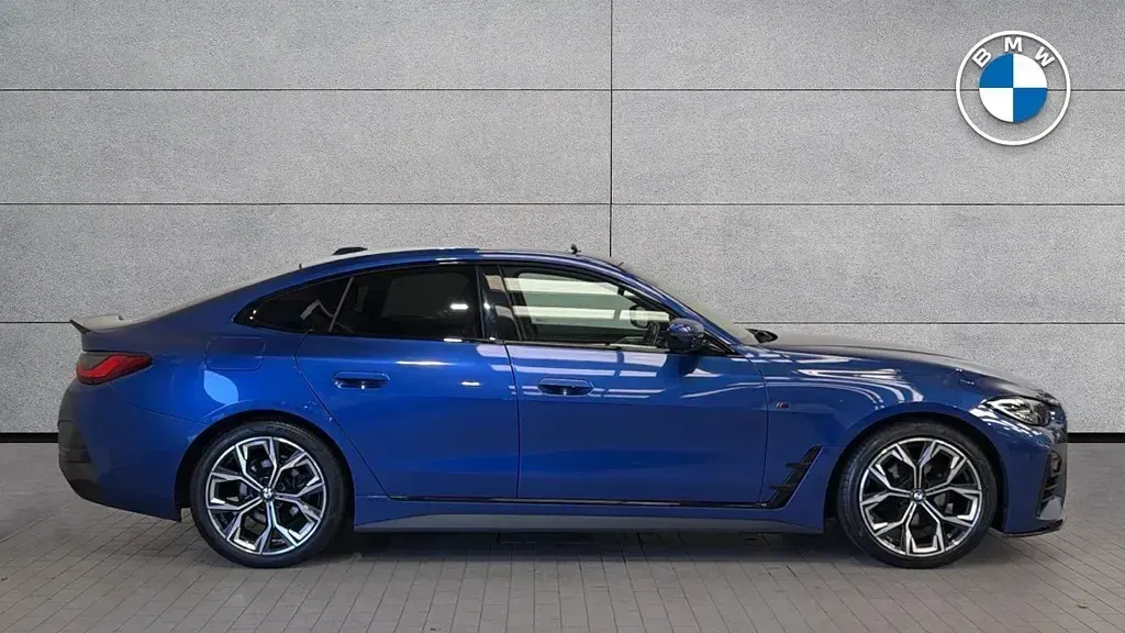 Begagnad BMW 420 Comfort Edition 2022 Blå Sportkupé