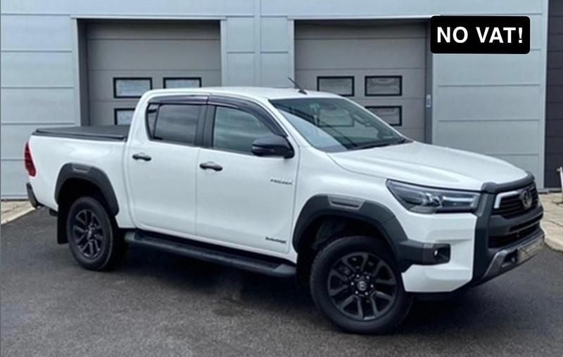 Used Toyota HiLux 2021 White Pickup