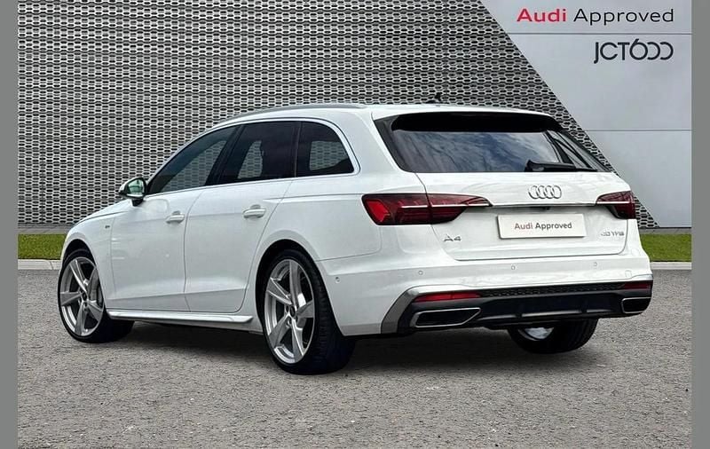 Used Audi A4 S-Line 200 HP (147 kW) 2023 White Estate