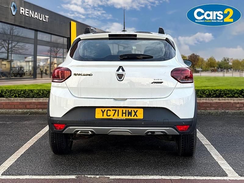 Used Dacia Sandero Comfort 91 HP (66 kW) 2021 White Hatchback