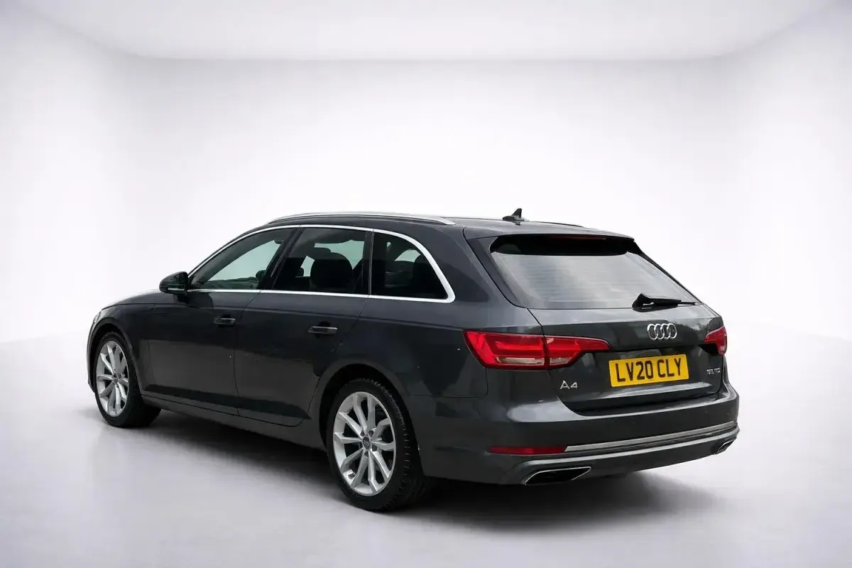 Begagnad Audi A4 Sport 150 HK (110 kW) 2020 Grå Kombi