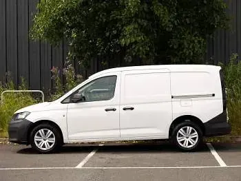 New VW Caddy Maxi Business 102 HP (75 kW) 2025 White MPV