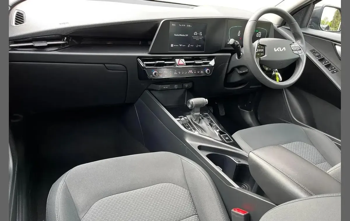 Used Kia Niro 139 HP (102 kW) 2023 Grey SUV