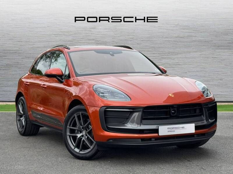 Papaya metallic New 2024 Porsche Macan SUV | £65,900 (Super price) - Image 1/4