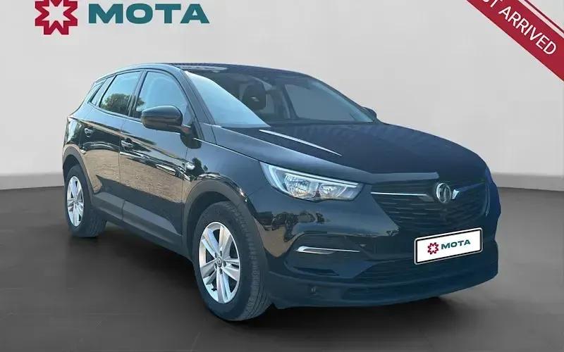 Used Vauxhall Grandland X 131 HP (96 kW) 2019 SUV
