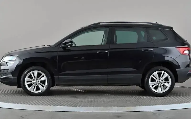 Used Skoda Karoq SE Technology 150 HP (110 kW) 2021 Black SUV