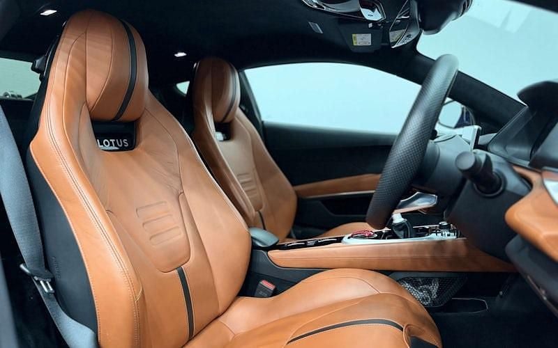 Used Lotus Emira 405 HP (297 kW) 2025 Coupe