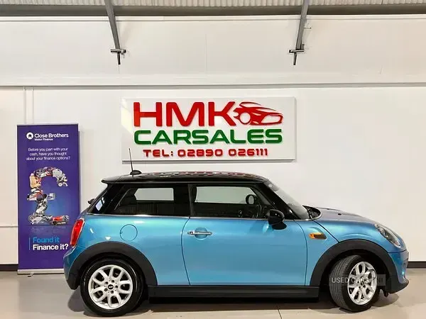 Used Mini Cooper D Hatch 116 HP (85 kW) 2017 Blue Hatchback