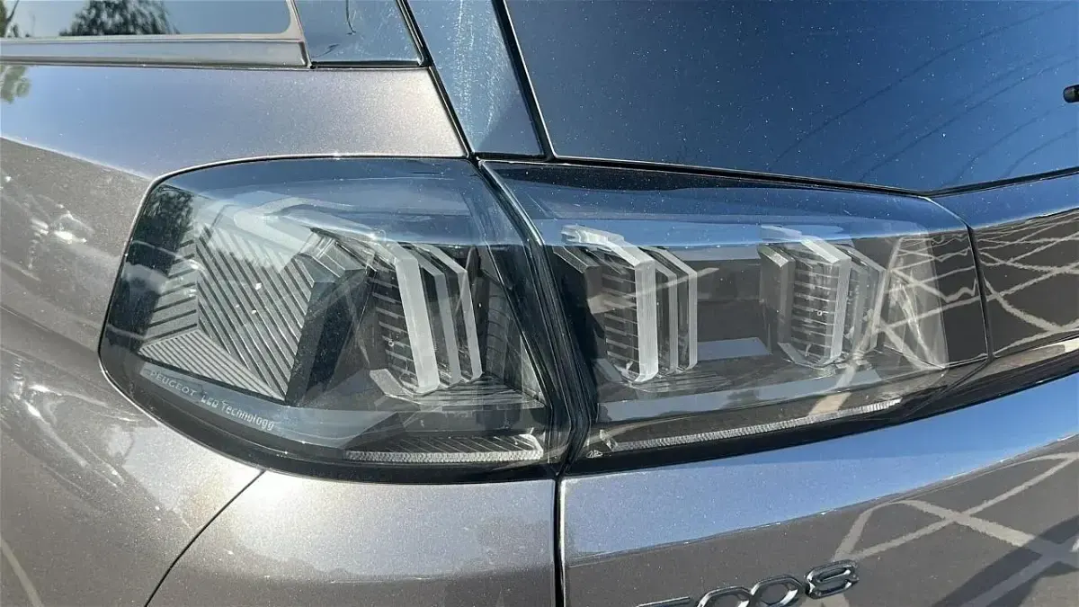 Used Peugeot 5008 GT 129 HP (94 kW) 2023 Grey SUV