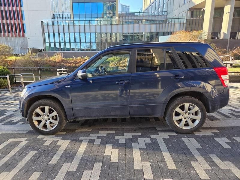 Used Suzuki Grand Vitara SZ5 2010 Blue Estate