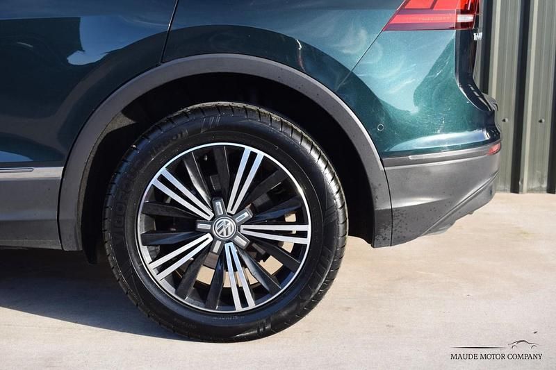 Used VW Tiguan SE 150 HP (110 kW) 2017 Green SUV