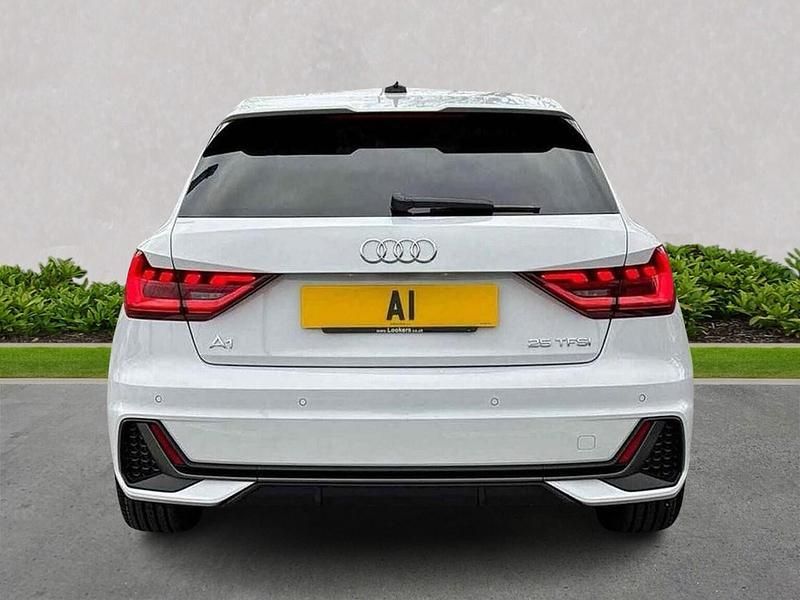 Used Audi A1 S-Line 95 HP (69 kW) 2025 White SUV