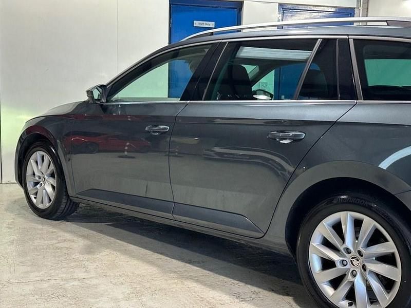 Used Skoda Superb SE Technology 150 HP (110 kW) 2021 Grey Estate