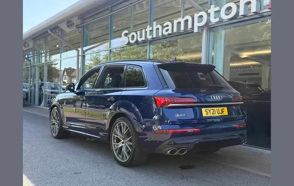Used Audi SQ7 Comfort 507 HP (372 kW) 2021 Blue SUV