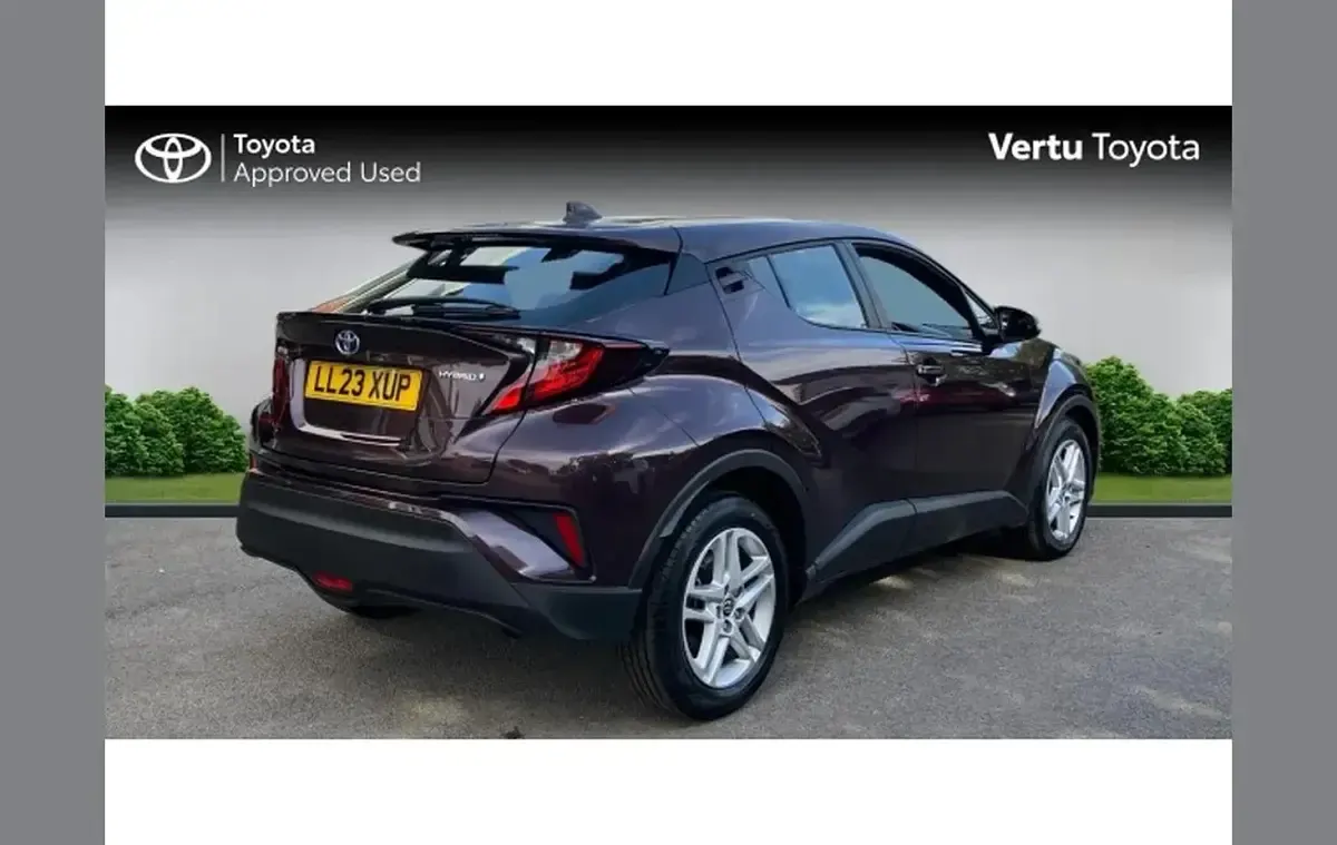 Used Toyota C-HR 122 HP (89 kW) 2023 Other SUV