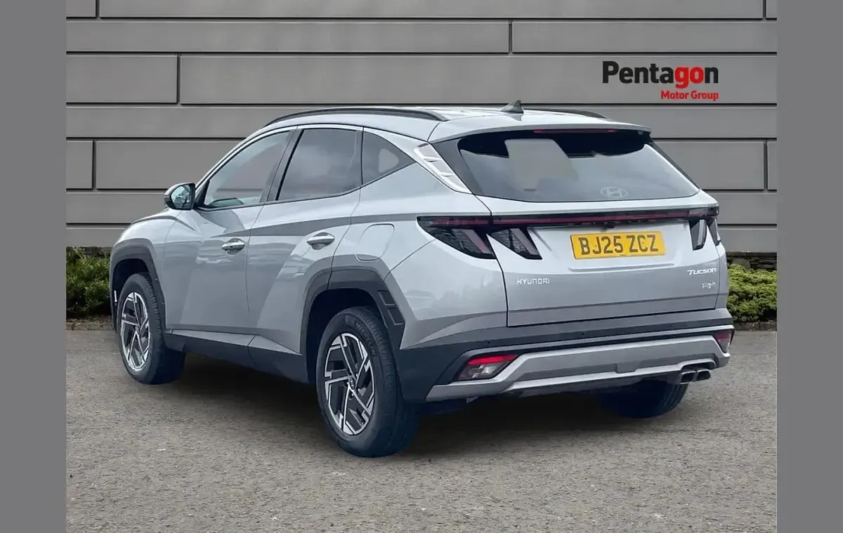 Used Hyundai Tucson Advanced 248 HP (182 kW) 2025 Silver SUV