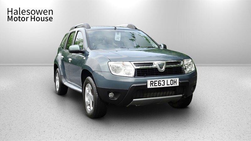 Grey Used 2013 Dacia Duster Lauréate SUV | £5,500 - Image 1/4