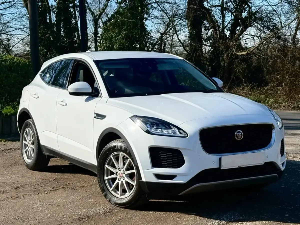 Używany Jaguar E-Pace S 2018 Biały SUV