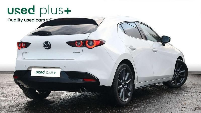 Used Mazda 3 Inclusive 2022 White Hatchback