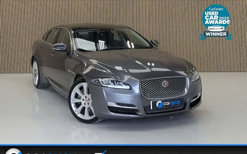 Used Jaguar XJ Portfolio 300 HP (220 kW) 2019 Sedan