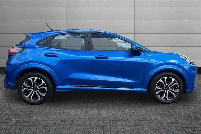 Usado Ford Puma ST-Line 125 HP (91 kW) 2022 Azul Citadino