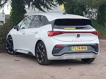 Used Cupra Born e-Boost 169 kW (230 HP) 2024 White Hatchback