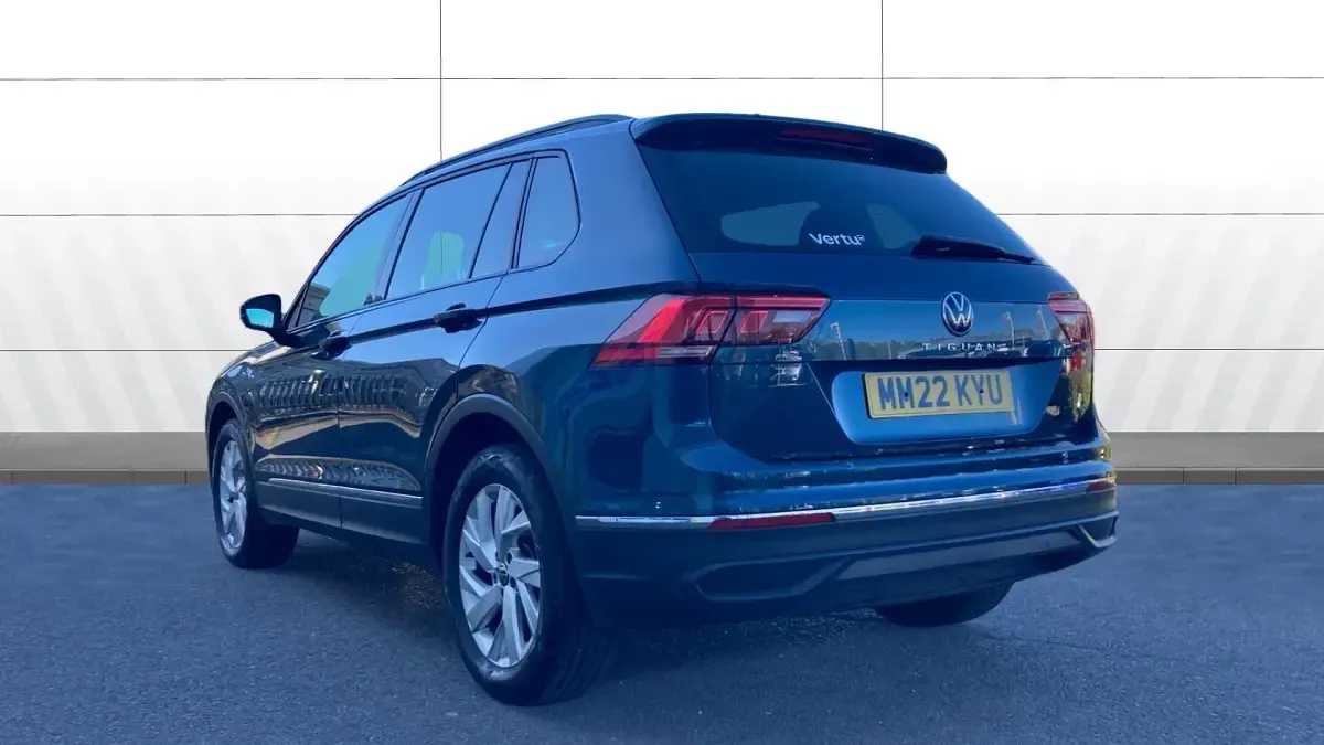 Used VW Tiguan Life 150 HP (110 kW) 2022 Blue SUV