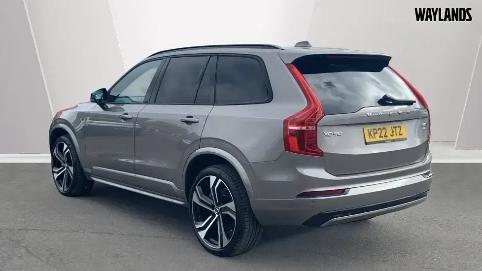 Used Volvo XC90 R-Design Pro 247 HP (181 kW) 2022 Grey SUV