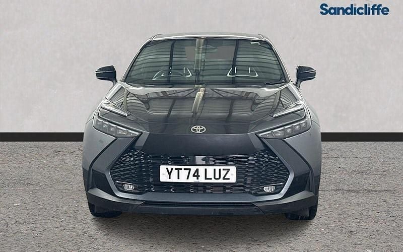 Used Toyota C-HR 223 HP (164 kW) 2024 Grey SUV