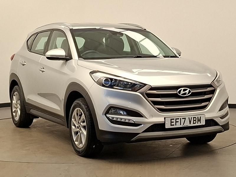 Silver Used 2017 Hyundai Tucson SE SUV | £8,498 (Fair price) - Image 1/4