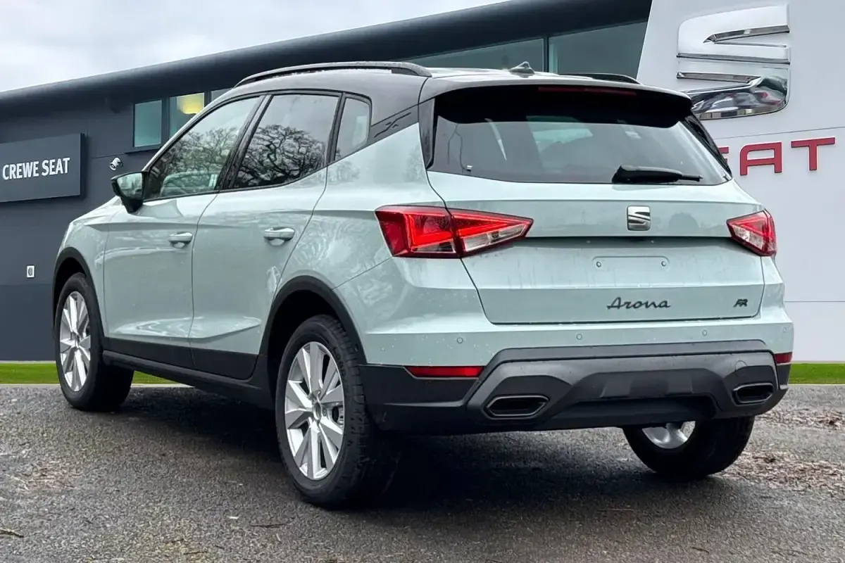 Ny Seat Arona FR First Edition 2026 Grå SUV
