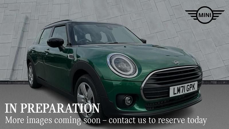 Green Used 2021 Mini Cooper Clubman Classic Estate | £17,630 (Fair price) - Image 1/4