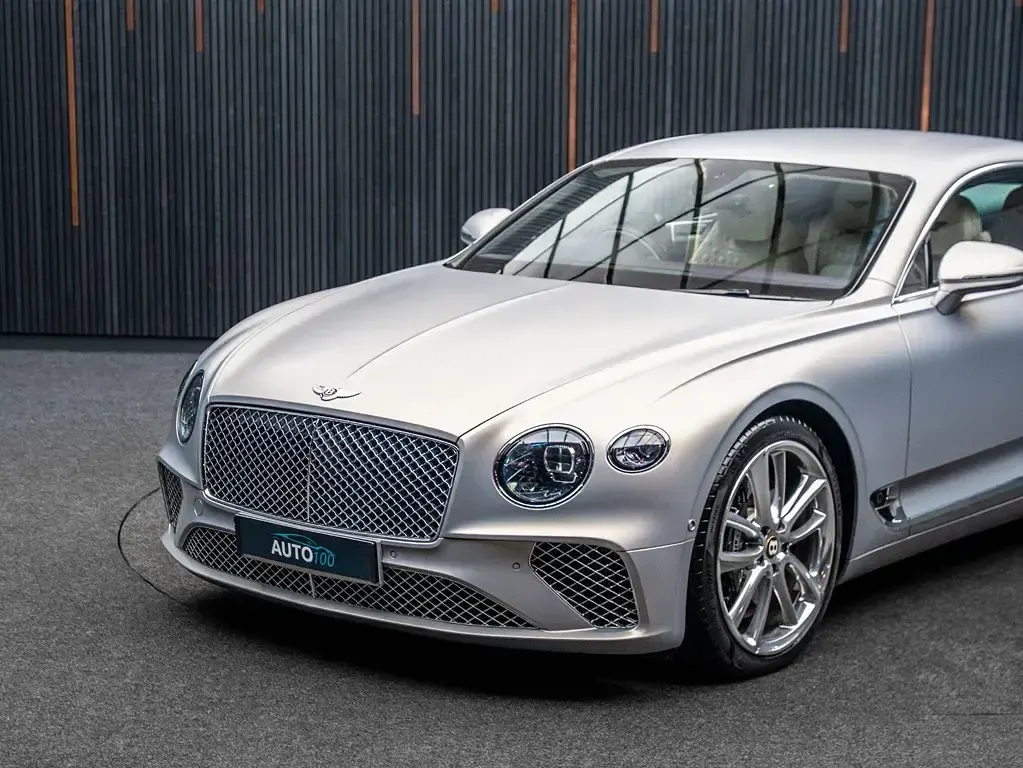 Used Bentley Continental 635 HP (467 kW) 2019 Grey Coupe