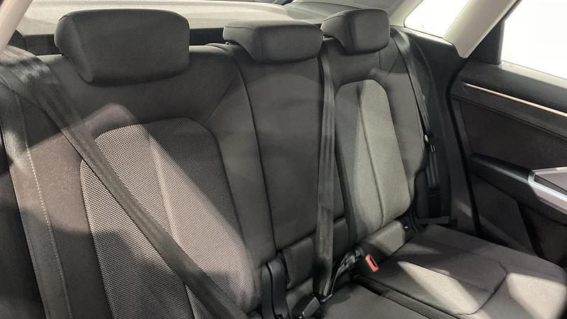 Used Audi Q3 Comfort 150 HP (110 kW) 2022 Black SUV