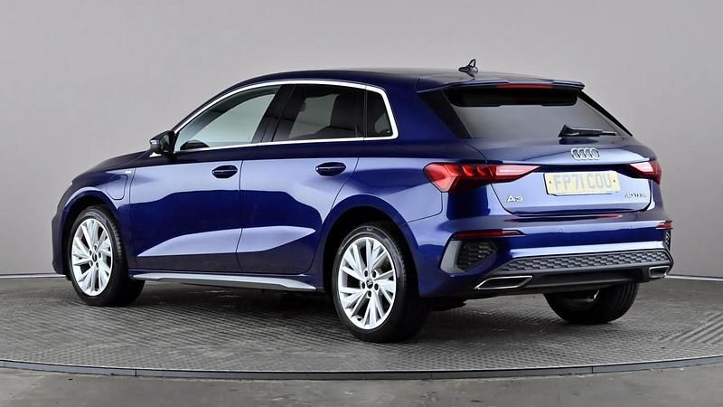 Used Audi A3 e-tron S-Line 204 HP (150 kW) 2021 Blue Hatchback