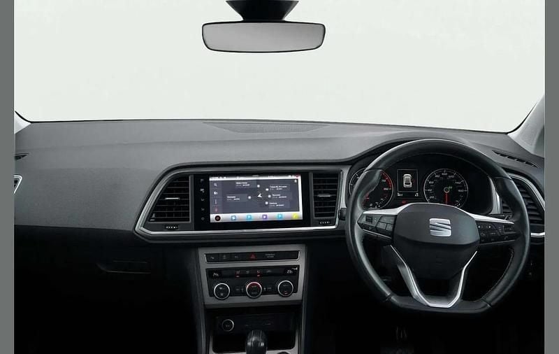 Used Seat Ateca Xperience 147 HP (108 kW) 2023 White SUV