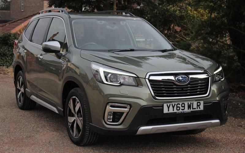Green Used 2019 Subaru Forester Premium SUV | £19,750 (Good price) - Image 1/4