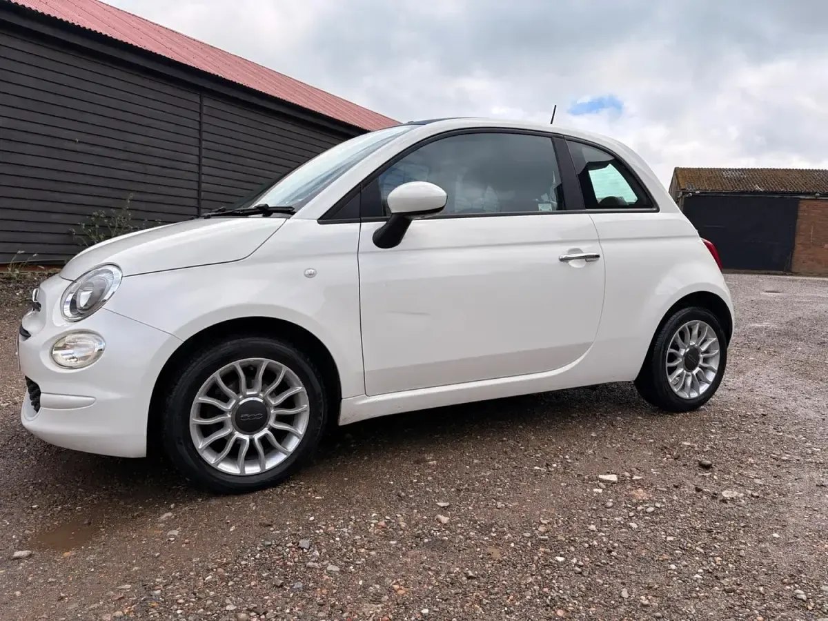 Used Fiat 500 Pop Star 69 HP (50 kW) 2016 White Hatchback
