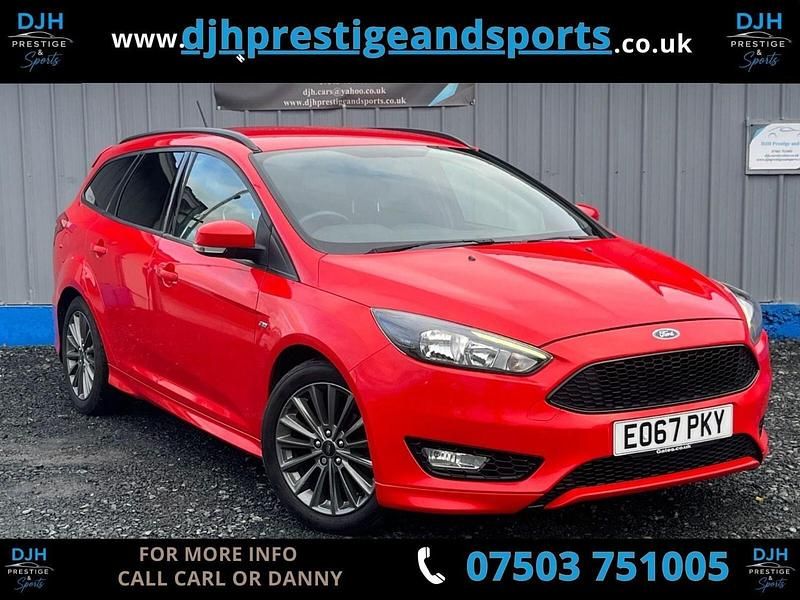 Used Ford Focus ST-Line 140 HP (102 kW) 2017 Red Estate